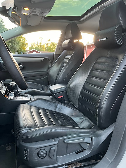 Volkswagen Passat CC 8 of 8