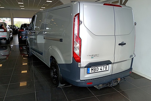 Ford Transit Custom 3 of 5