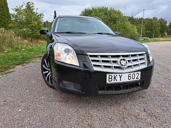 Cadillac BLS 11 of 14