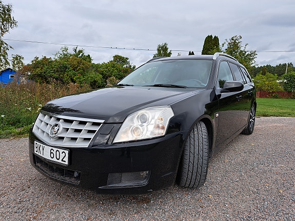 Cadillac BLS 10 of 14