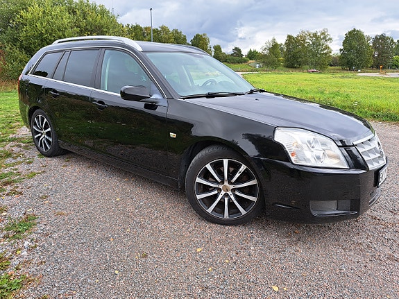 Cadillac BLS 12 of 14