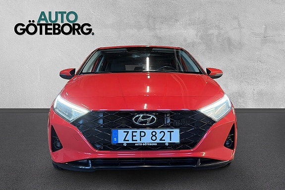Hyundai i20 8 of 17
