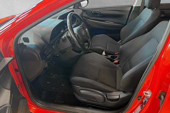 Hyundai i20 10 of 17