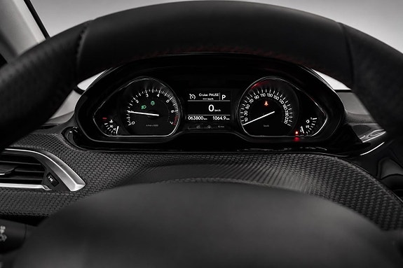 Peugeot 2008 17 of 24