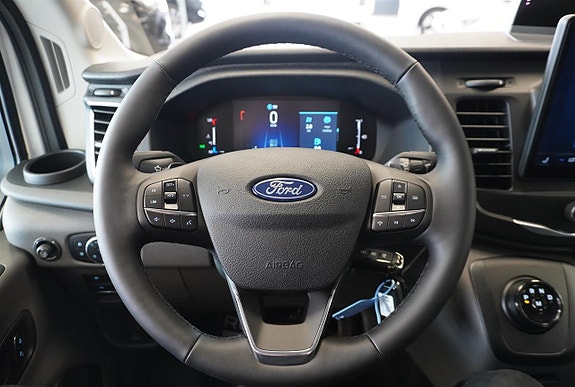 Ford Transit 14 of 21