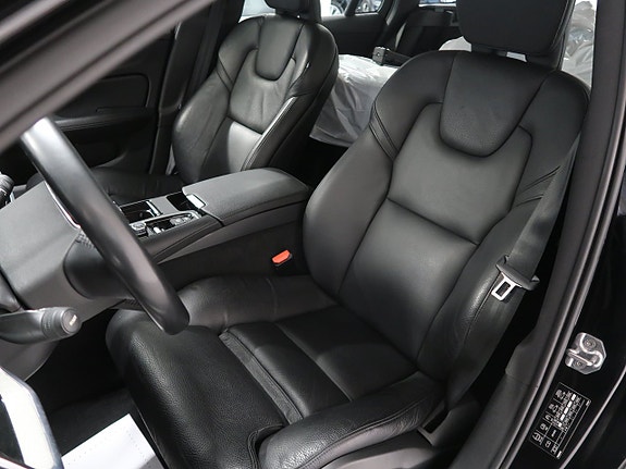 Volvo V60 19 of 30