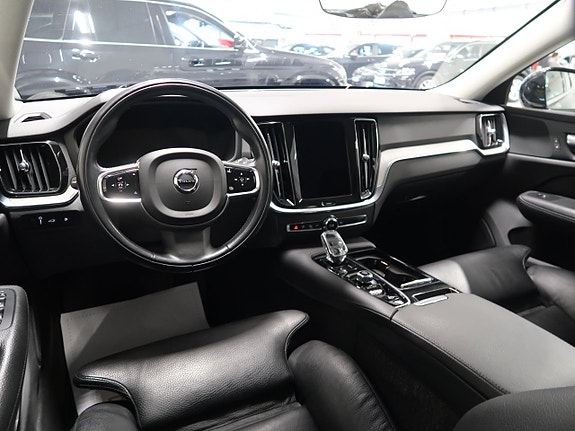 Volvo V60 18 of 30