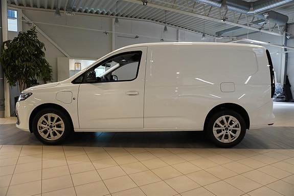 Ford Transit Connect 3 of 25