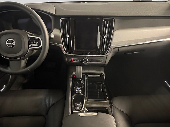 Volvo V90 15 of 18