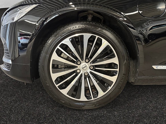Volvo V90 12 of 18