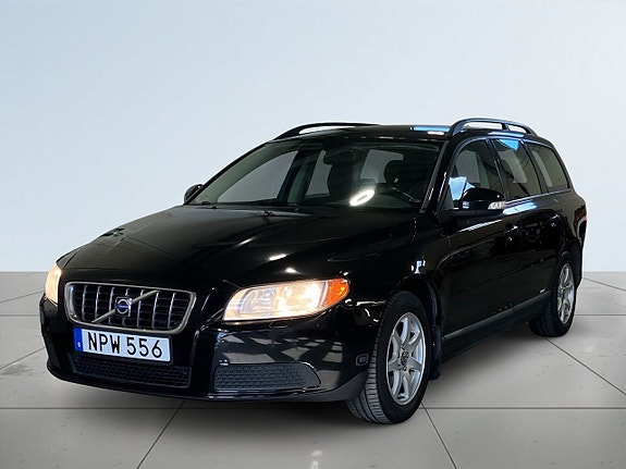 Volvo V70 15 of 19