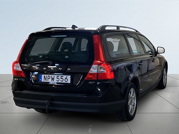 Volvo V70 5 of 19