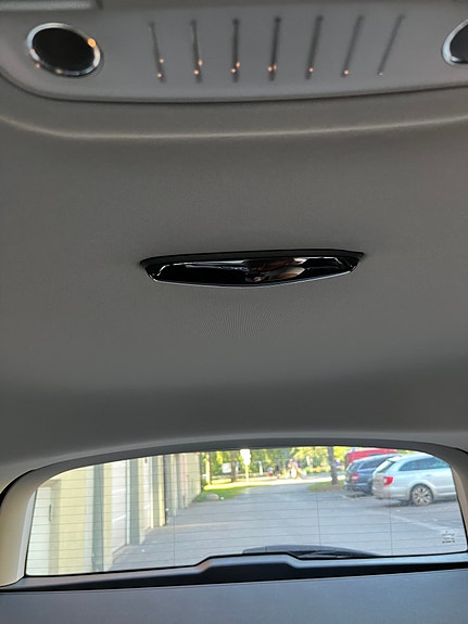 Mercedes-Benz E220 16 of 18