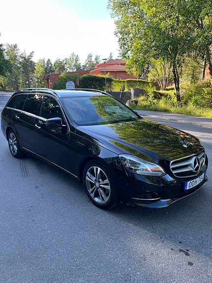 Mercedes-Benz E220 6 of 18
