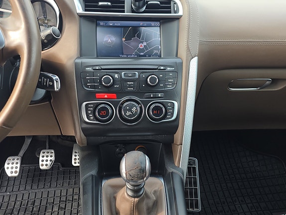 Citroen DS4 14 of 22