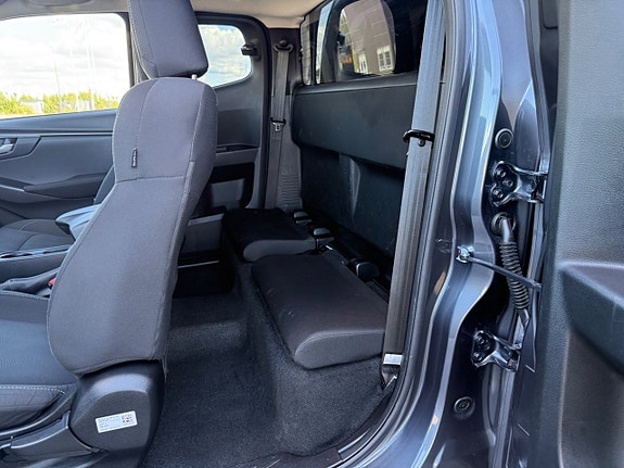 Isuzu D-max 24 of 26