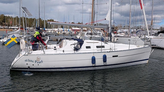 Beneteau Oceanis 323 -2007. Yanmar 3YM20. Fällbar köl! 1 äga 2 of 5