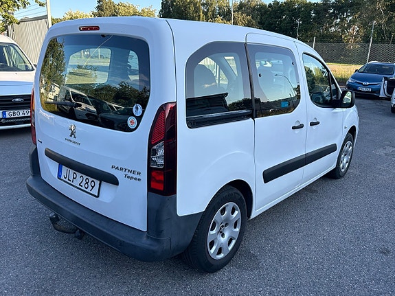 Peugeot Partner Tepee 4 of 5