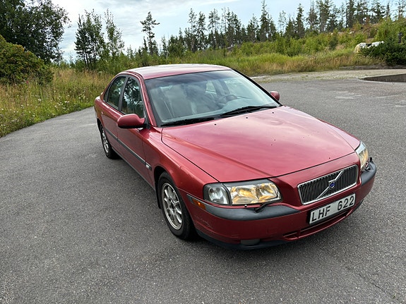 Volvo S80 3 of 5