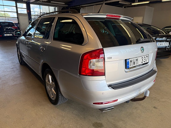 Skoda Octavia 4 of 11