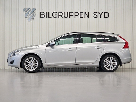 Volvo V60 5 of 5