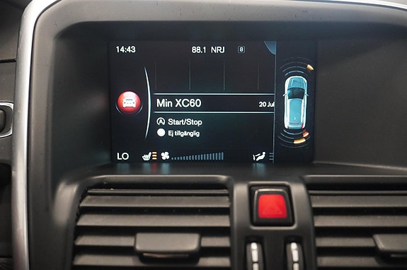 Volvo XC60 12 of 12