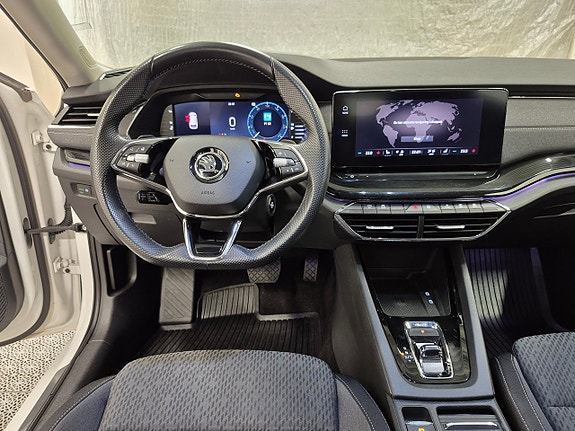 Skoda Octavia 6 of 9