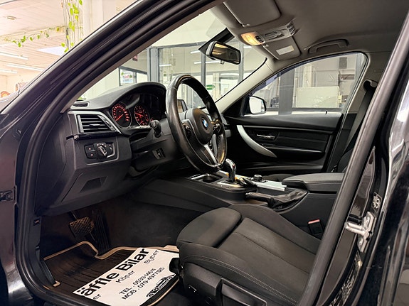 BMW 320d 23 of 27