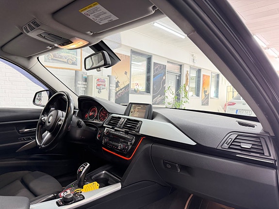 BMW 320d 16 of 27