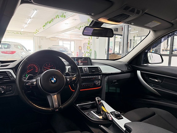 BMW 320d 22 of 27