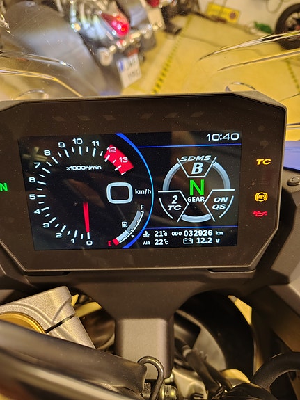 Suzuki GSX-S1000GT 2023 3 of 5