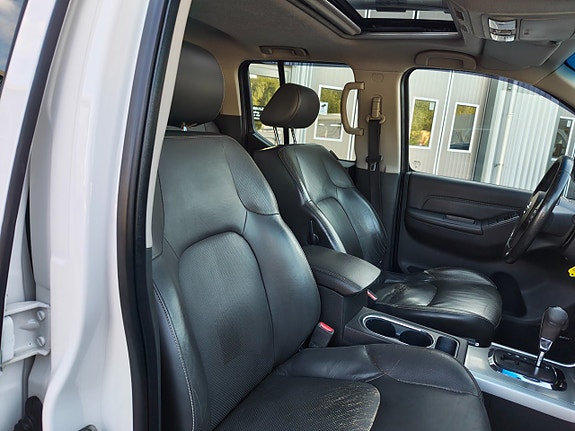 Nissan Navara 25 of 28