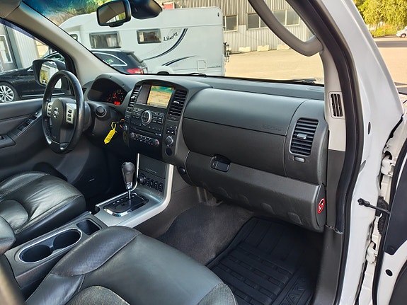 Nissan Navara 26 of 28