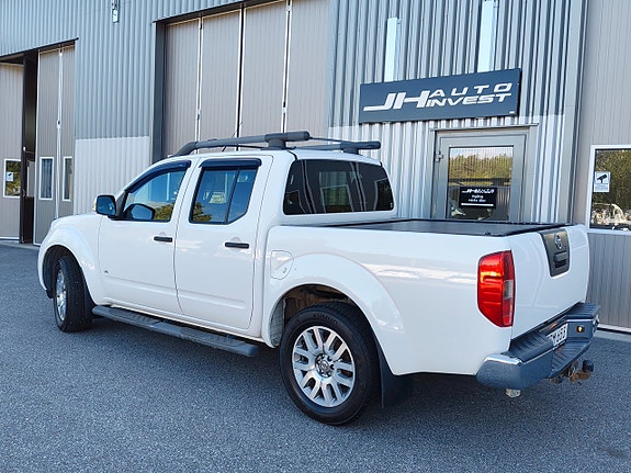 Nissan Navara 9 of 28