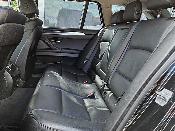 BMW 520 15 of 15