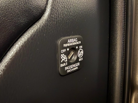 Toyota RAV4 29 of 30