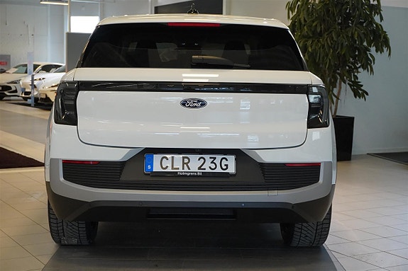 Ford Explorer 4 of 20