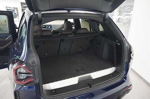 BMW X3 9 of 18