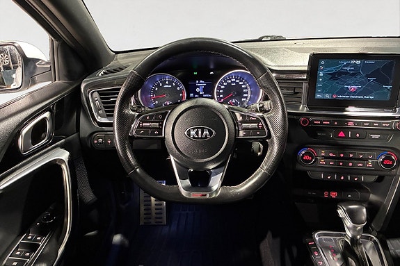 Kia Ceed 13 of 17