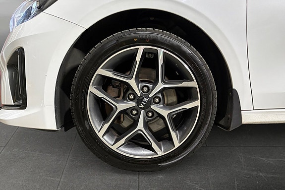 Kia Ceed 16 of 17