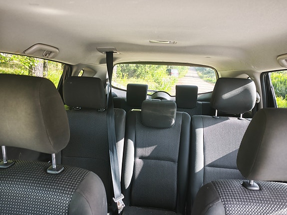 Toyota Corolla Verso 6 of 10