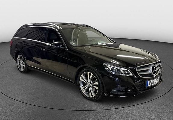Mercedes-Benz E220 7 of 30