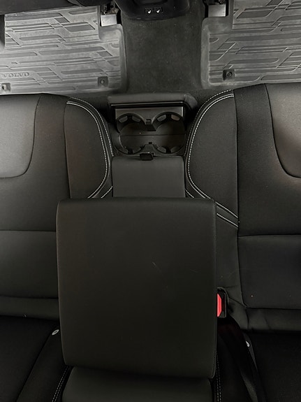 Volvo V40 18 of 24