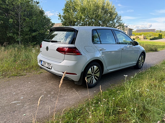 Volkswagen Golf VII 4 of 5