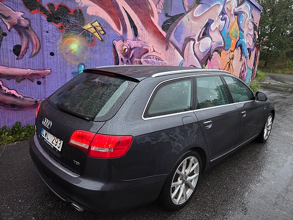 Audi A6 4 of 5