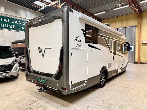 Mobilvetta K-YACHT KEA I 90 Automat Face-To-Face Solpanel Inverter Drag 4-bädd 5 of 30