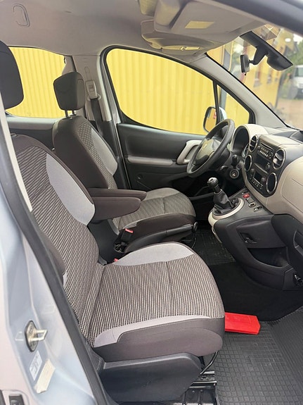 Peugeot Partner Tepee 6 of 10