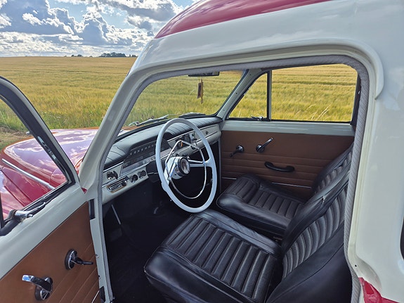Volvo 210 Duett 4 of 4