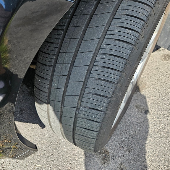 BMW 118d 4 of 5