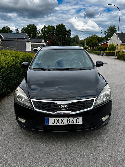 Kia Ceed 5 of 5